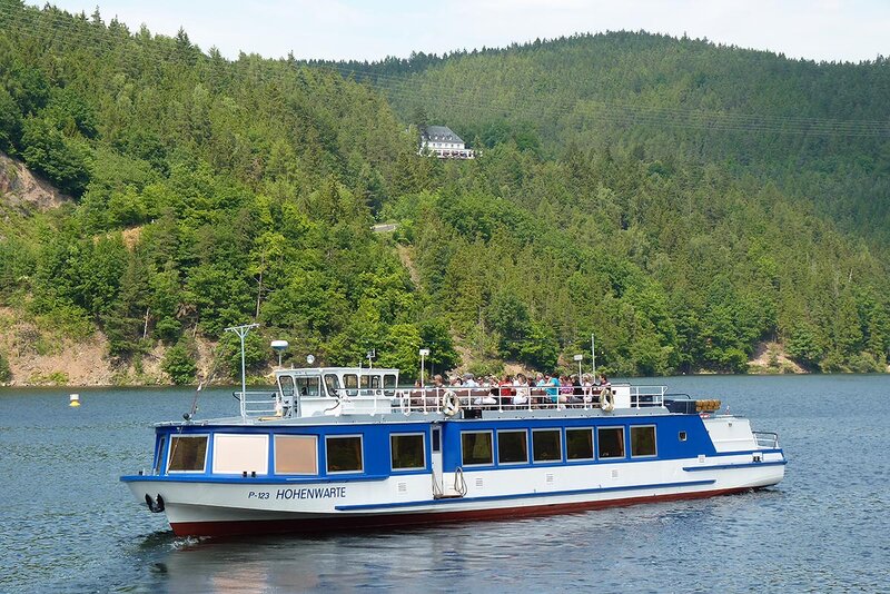 Schiff auf der Hohenwarte Talsperre Schiff auf der Hohenwarte Talsperre