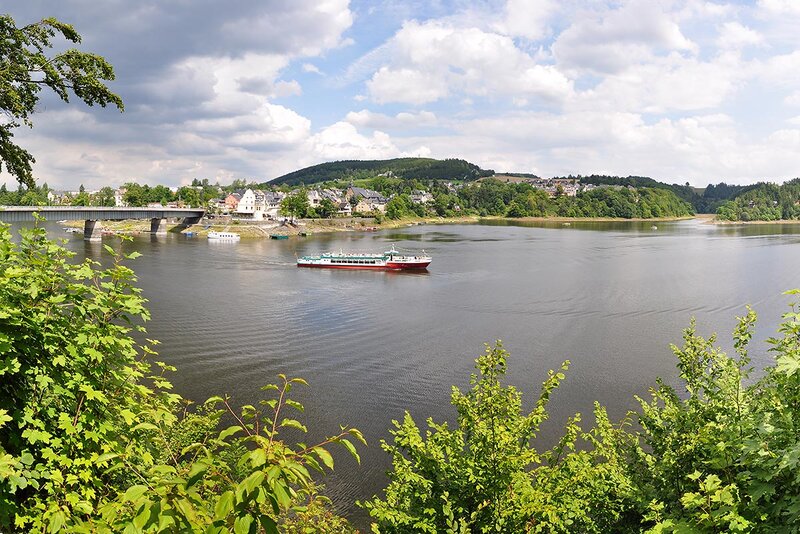 Bleiloch-Talsperre mit Schiff Bleiloch-Talsperre mit Schiff