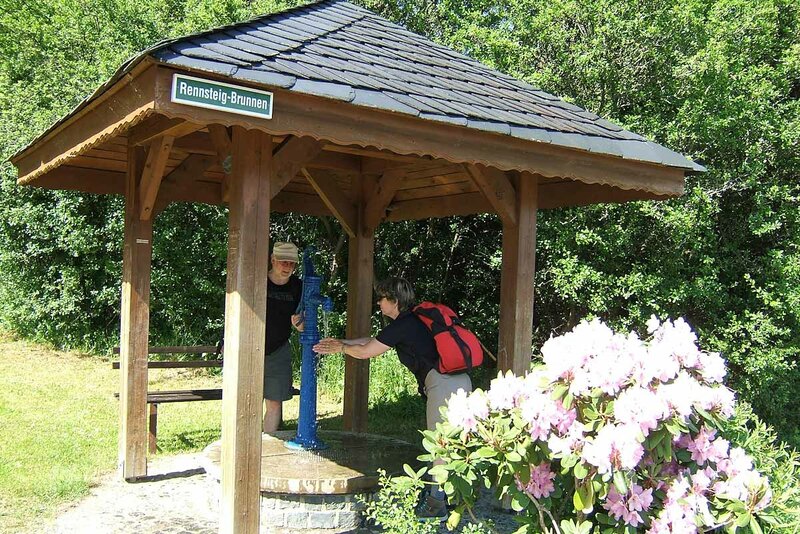 Rennsteig-Brunnen Rennsteig-Brunnen
