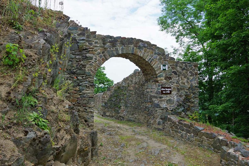 Burgruine Blankenberg Burgruine Blankenberg