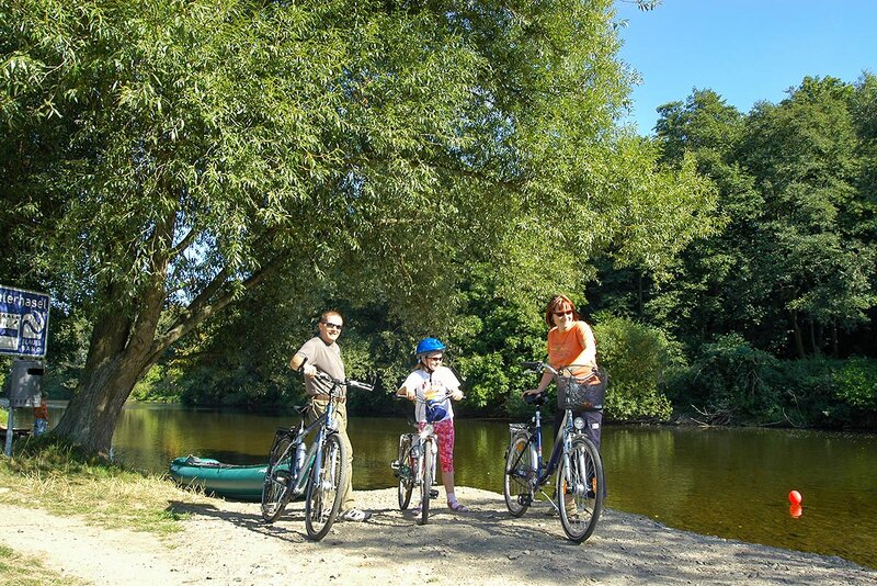 Radfahrer bei Uhlstädt-Kirchhasel Radfahrer bei Uhlstädt-Kirchhasel