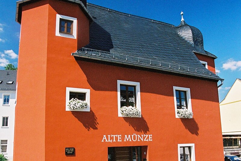 Alte Münze auf dem Neumarkt Alte Münze auf dem Neumarkt
