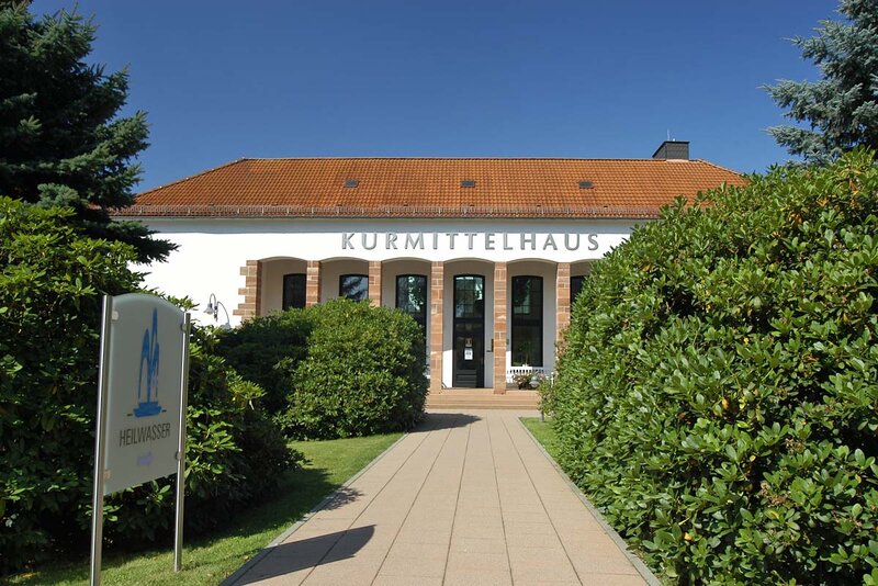 Kurmittelhaus im Kurpark Kurmittelhaus im Kurpark