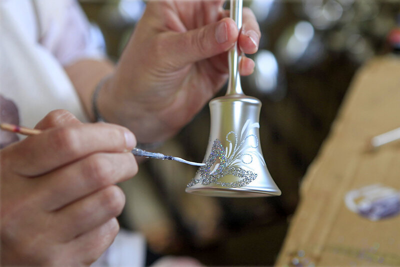 Herstellung von Christbaumschmuck Herstellung von Christbaumschmuck