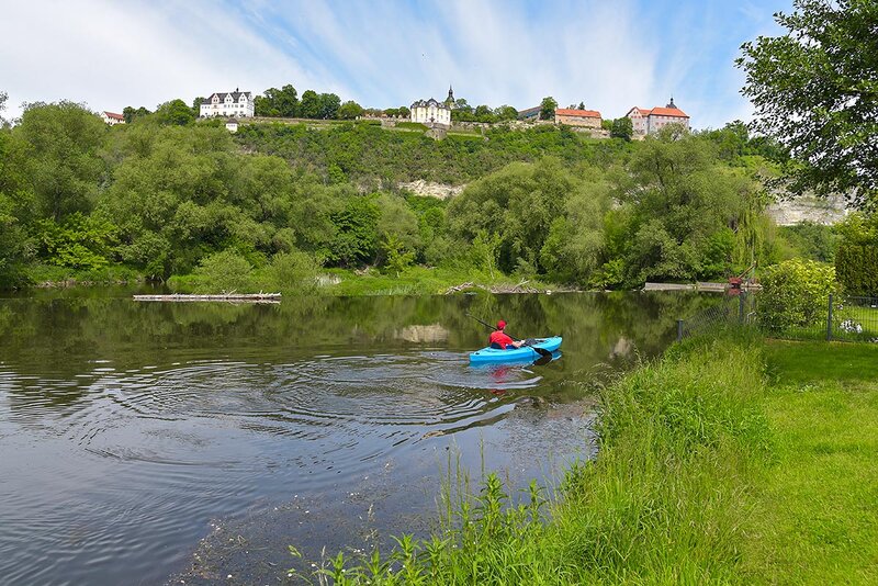 Kajak auf dem Fluss Saale Kajak auf dem Fluss Saale