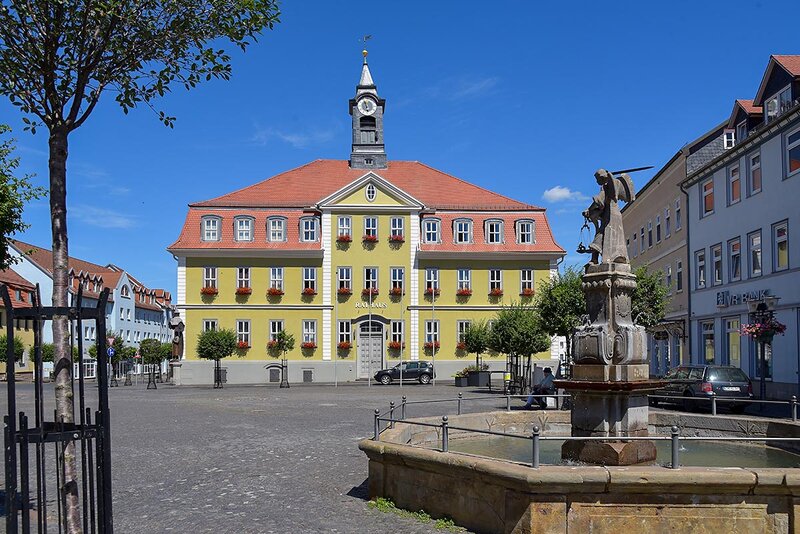 Marktplatz und Rathaus in Ohrdruf Marktplatz und Rathaus in Ohrdruf