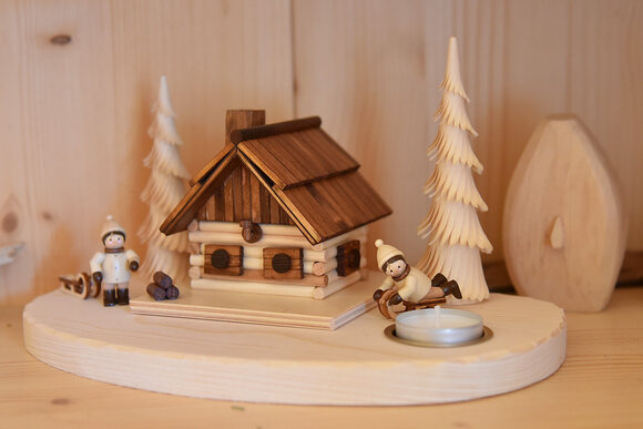 Thüringer Schnitzstube Thüringer Schnitzstube