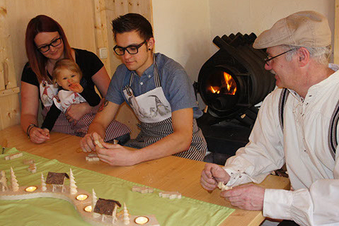 Thüringer Schnitzstube Thüringer Schnitzstube