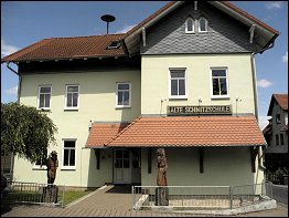 Holzschnitzermuseum in Empfertshausen Holzschnitzermuseum in Empfertshausen