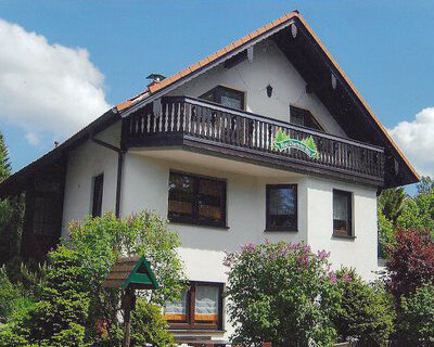 Haus Oberhofer Höh, Sommeransicht Haus Oberhofer Höh, Sommeransicht