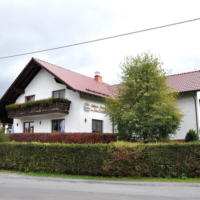 Gasthaus & Pension Zur Alten Schmiede Gasthaus & Pension Zur Alten Schmiede